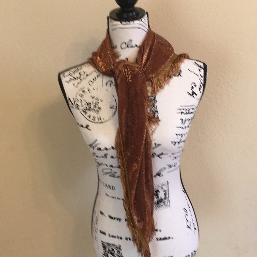 Scarf / wrap - Picture 2 of 2